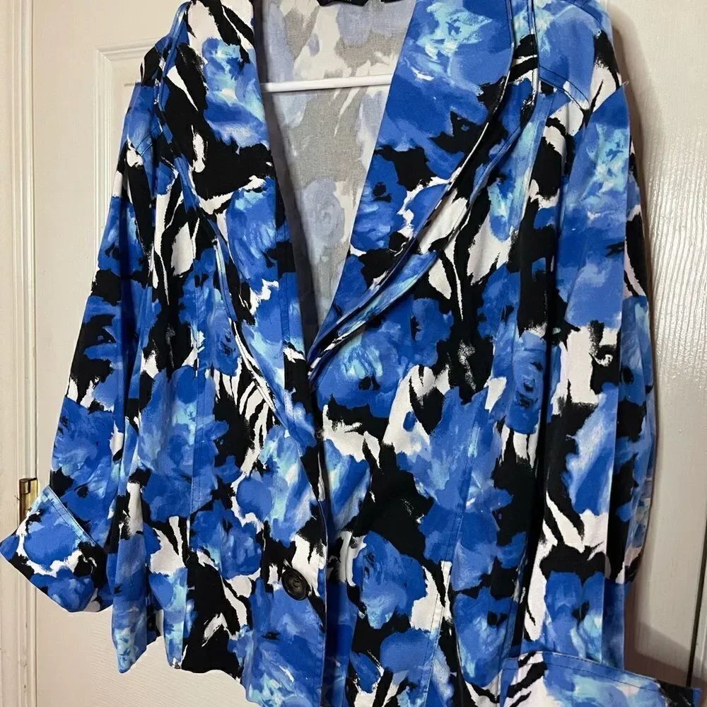 Toni Morgan multi water color half sleeve blazer double collar size 3X